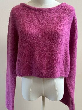 Kimchi Blue Pink Boucle Cropped Sweater XS NWT Coquette